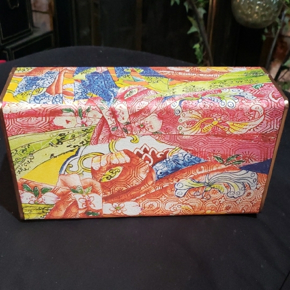 Colorful Patterned Storage Box - Picture 5 of 7